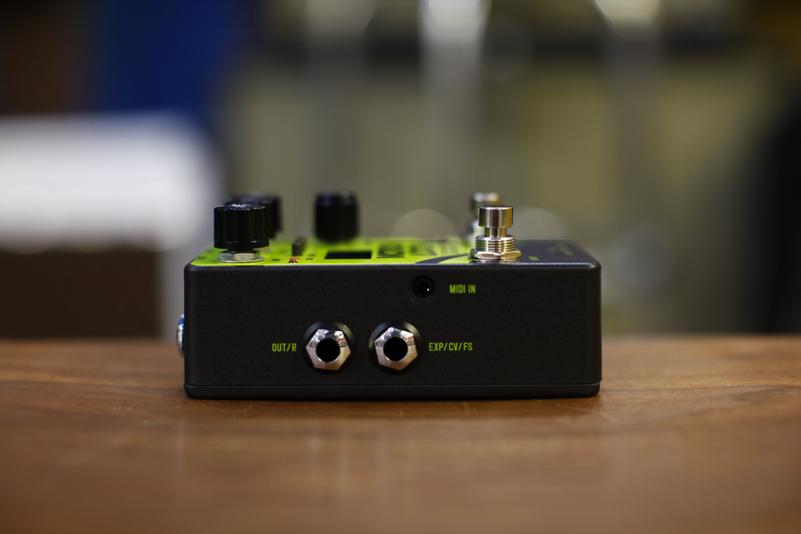 FREE THE TONE MOTION LOOP – Guitar Shop Hoochie's