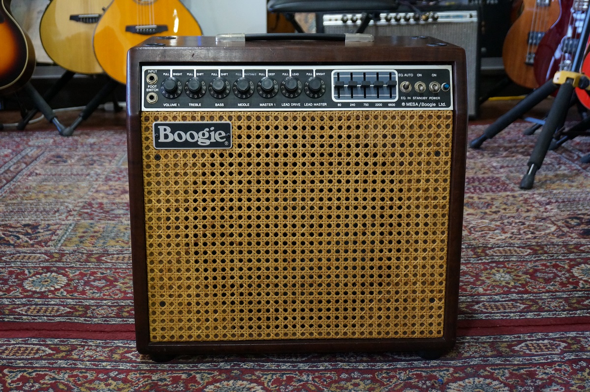 入荷待ち】Henriksen The Blu SIX – Guitar Shop Hoochie's