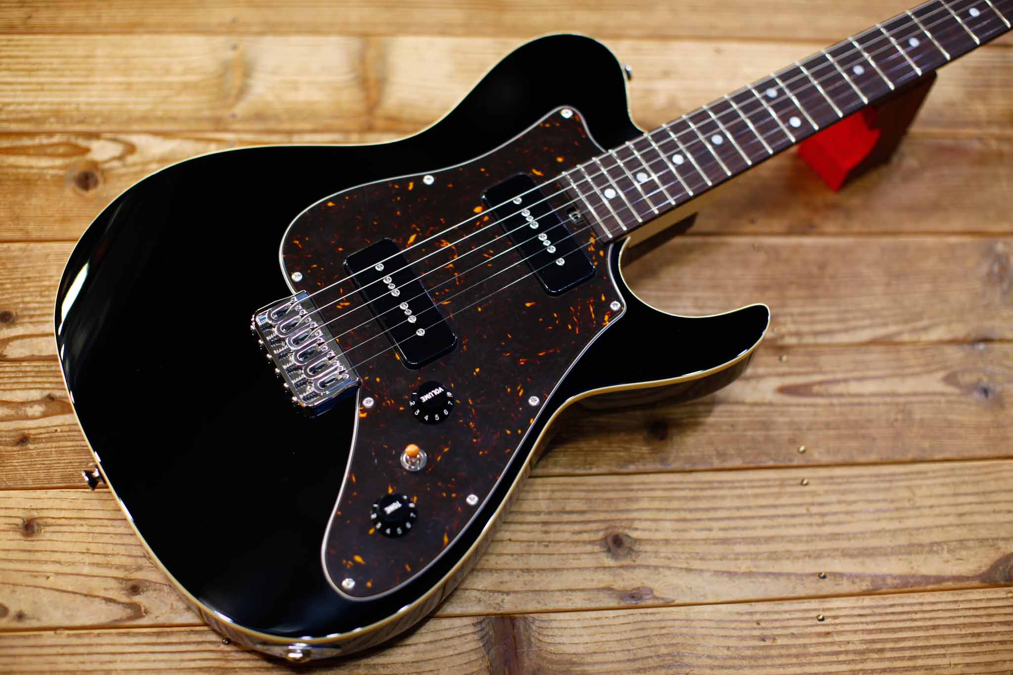 【SOLD】Crews VEGAS V2. Gloss Black