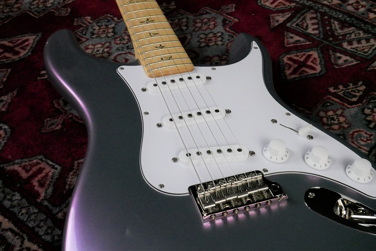 SP店 : Paul Reed Smith ( PRS ) / Silver Sky / Maple FB / Lunar Ice Limited Model / 2021
