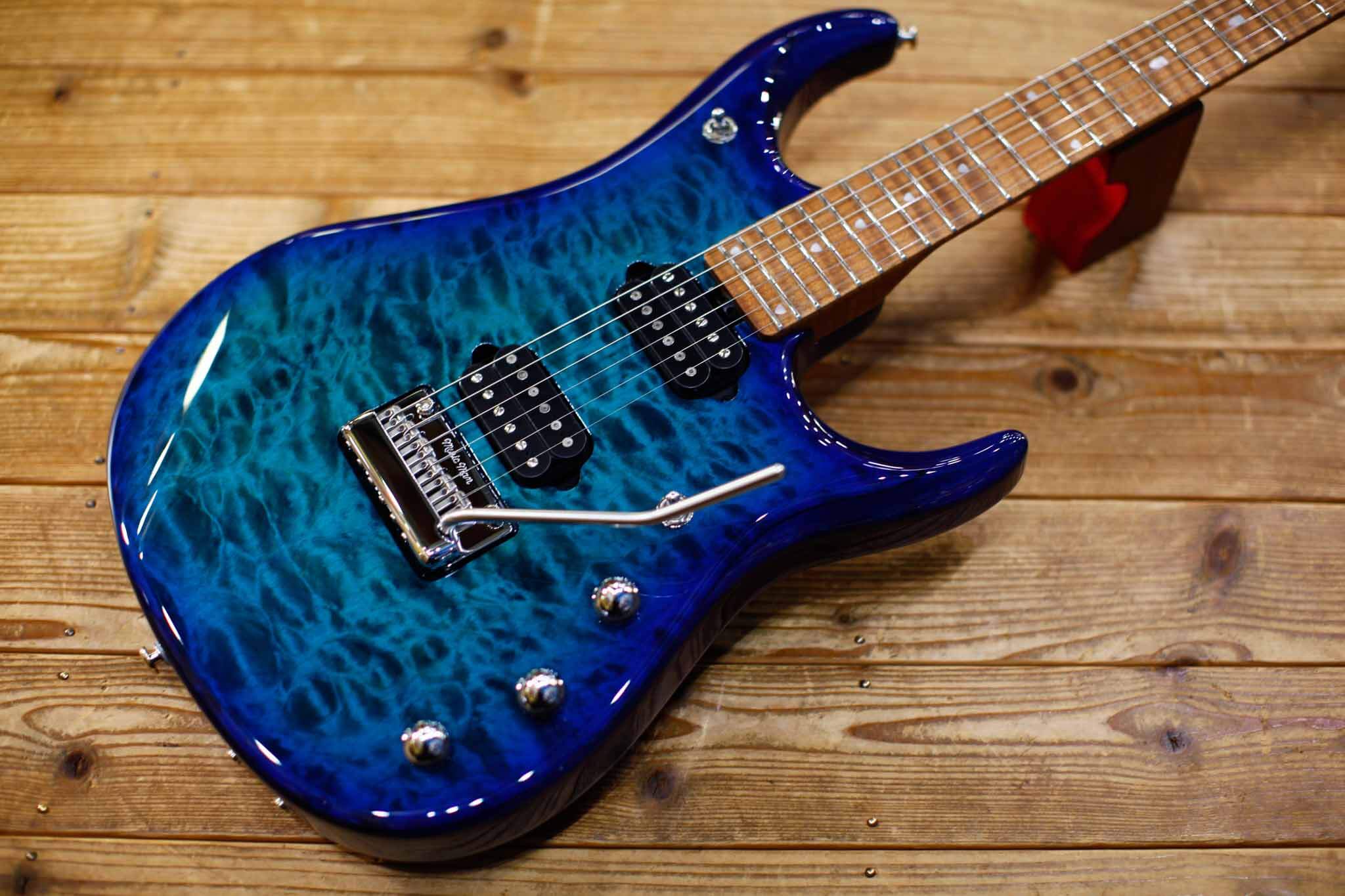 【ピエゾピックアップ搭載】MUSIC MAN JP15 6st Cerulean Paradise Quilt