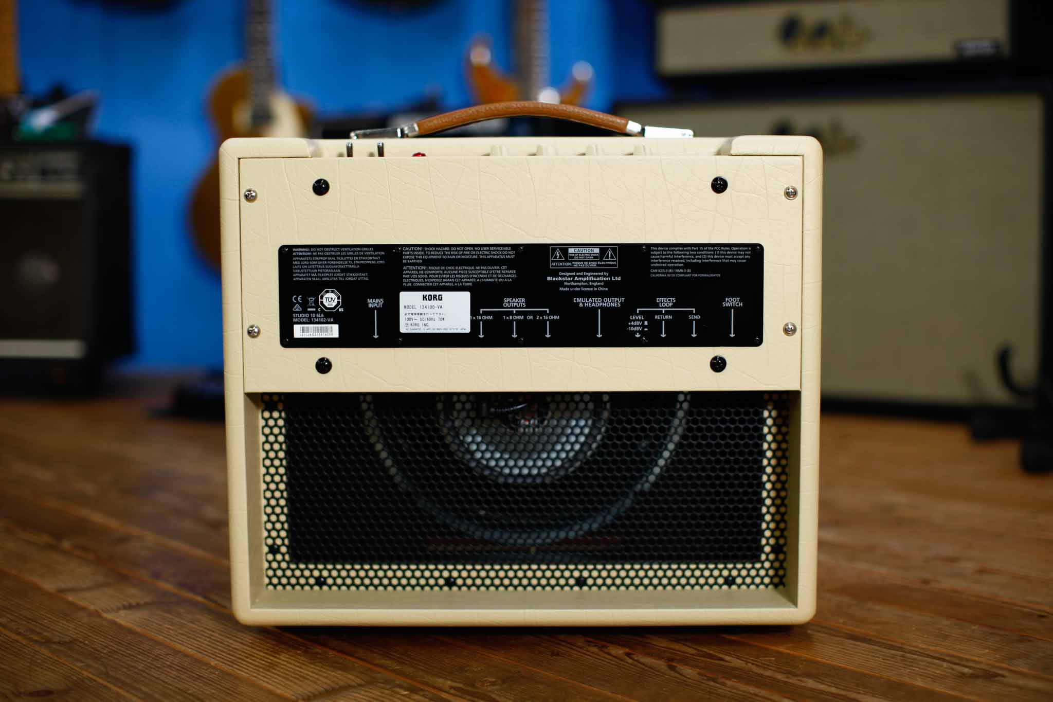入荷しました】Blackstar STUDIO 10【6L6】 – Guitar Shop Hoochie's