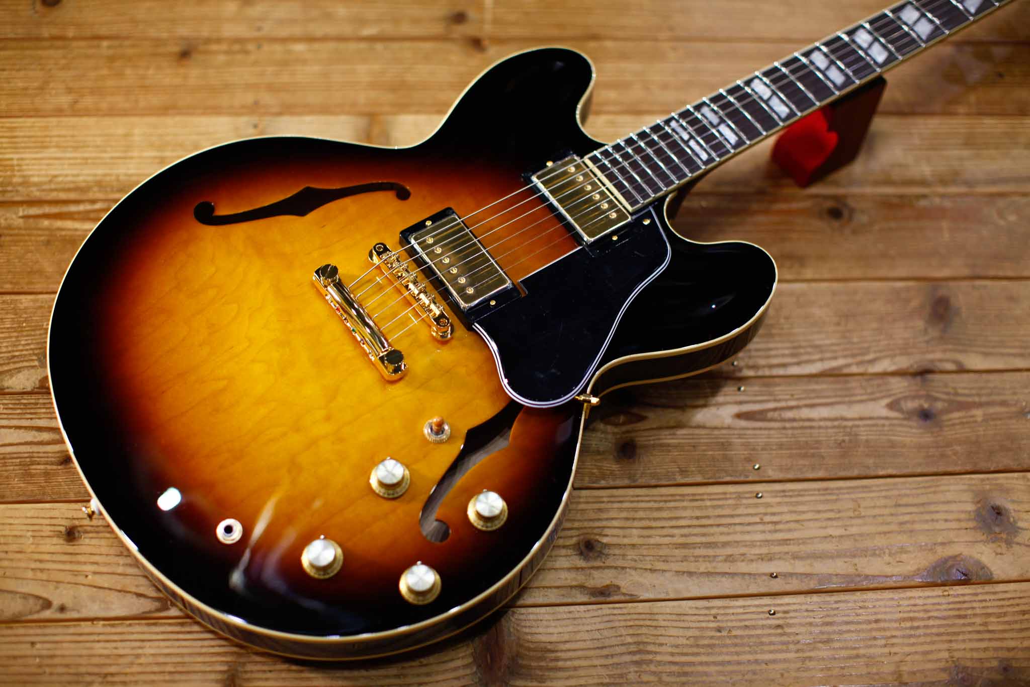 【SOLD】Crews Reunion WCR Double-Parallelogram / Vintage Sunburst / Gold Hardware
