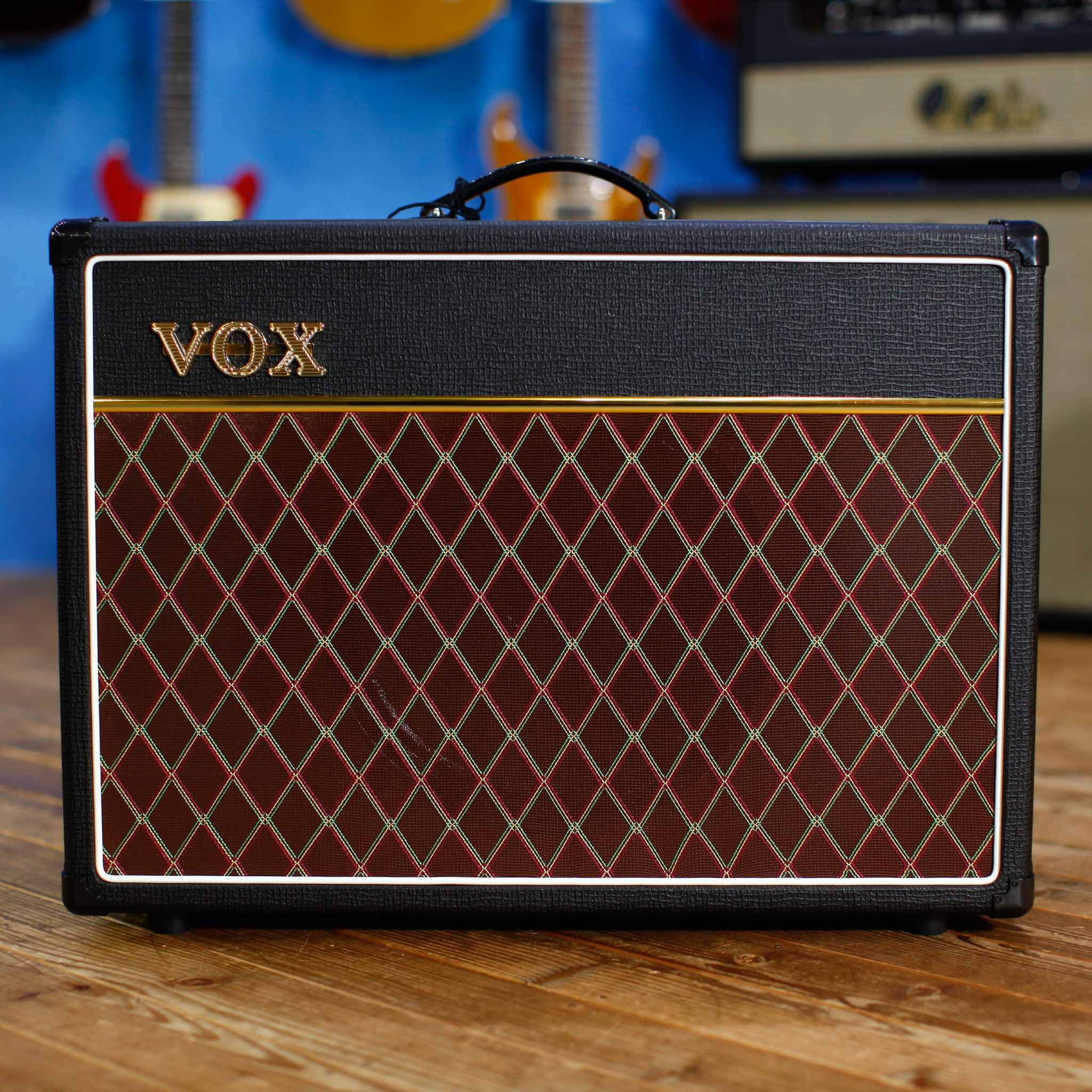 VOX AC15C1 真空管アンプ動作に関して問題はございません