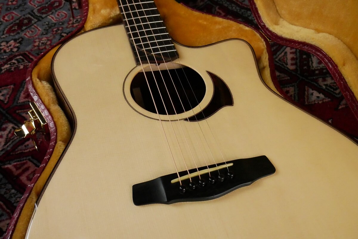 SP店 : Yokoyama Guitars / AR-GC #996 German Spruce & Camatillo 3P
