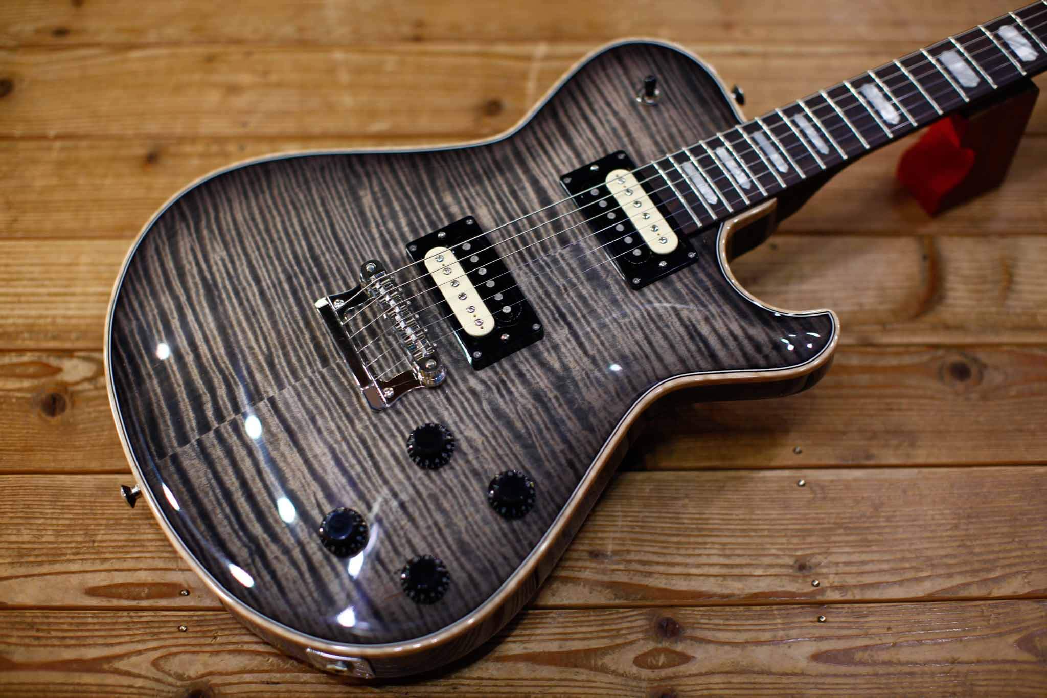 Knaggs Guitars / Influence Series / Kenai T1 / Chacoal Burst #1475