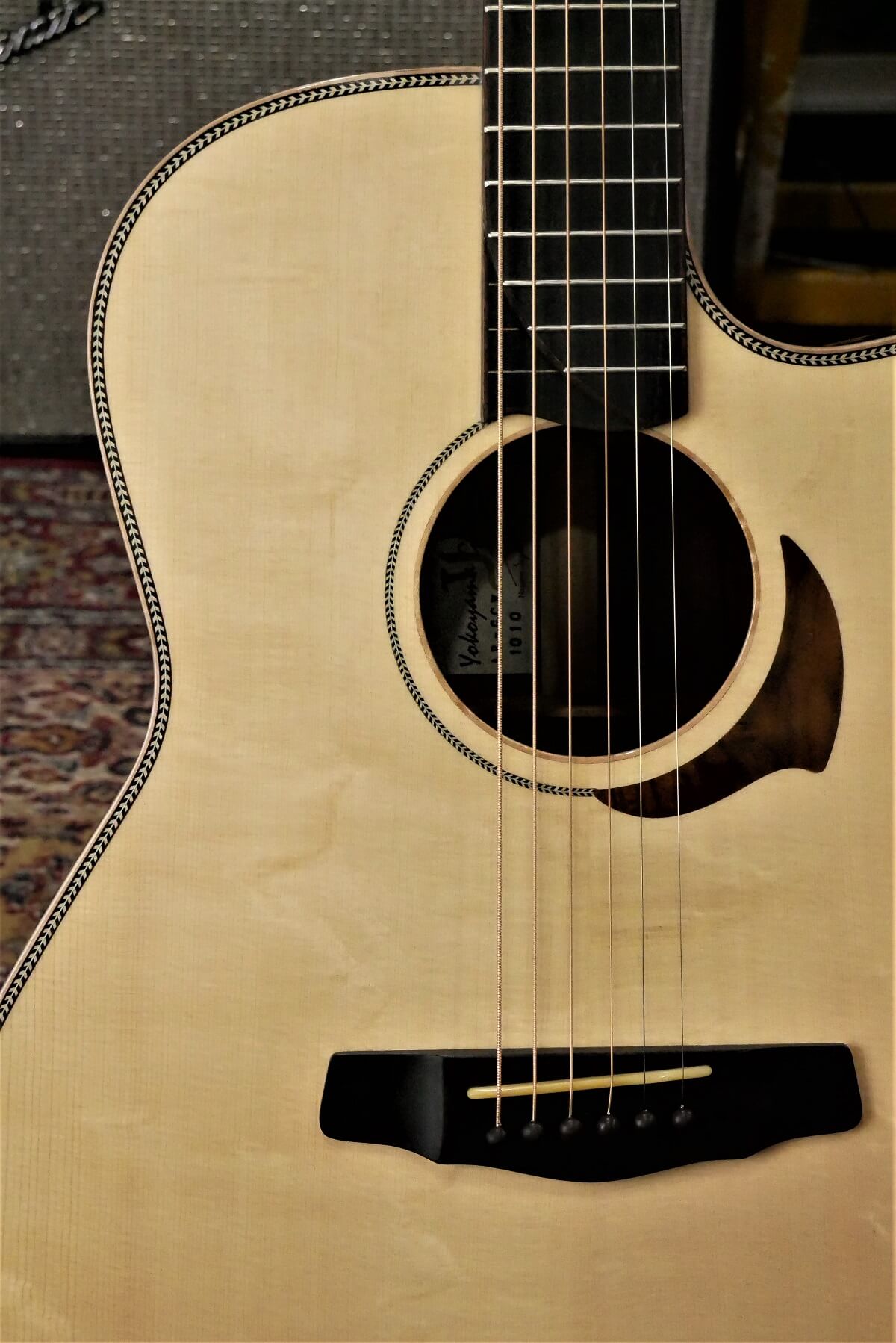 SP店 : Yokoyama Guitars / AR-GCW #1010 / German Spruce & Claro Walnut