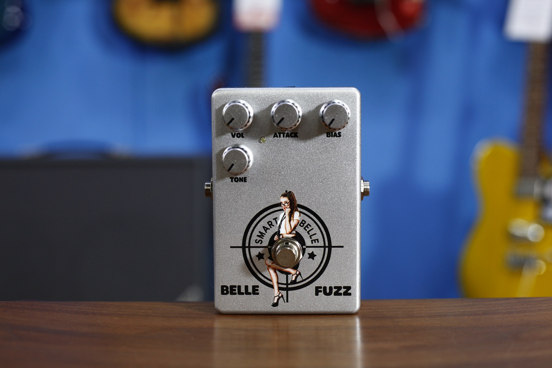 Smart Belle Amplification Smart Belle Fuzz – Guitar Shop Hoochie's