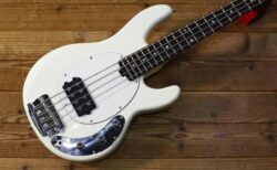 【SOLD】Sterling by MUSIC MAN STINGRAY SHORT SCALE  / Olympic White