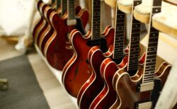 ヘッドウェイ工場 訪問 Seventy Seven Guitars