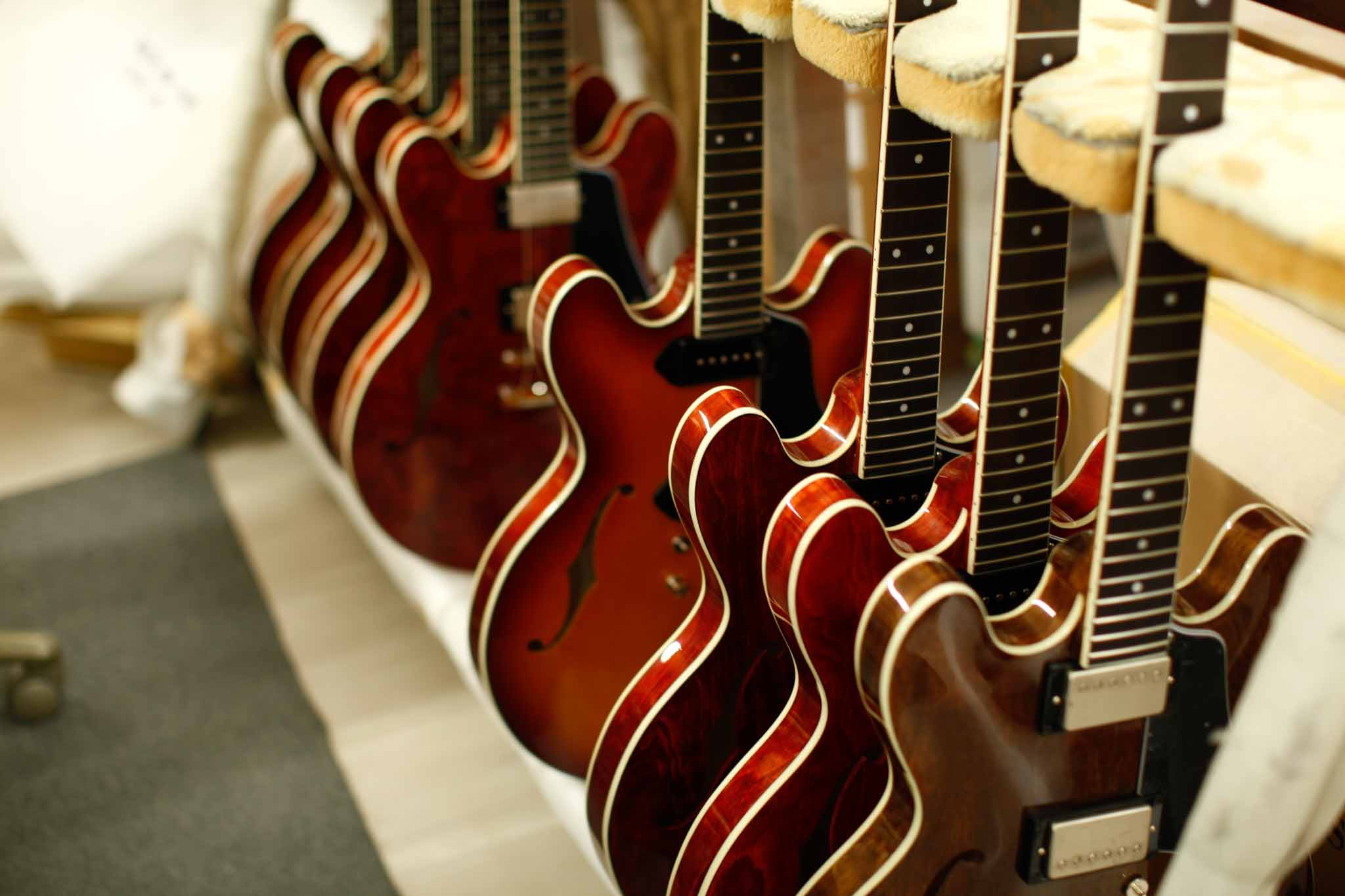 ヘッドウェイ工場 訪問 Seventy Seven Guitars