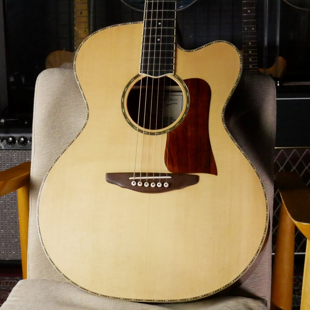 SP店 : Merrill Woodbridge Cutaway 【USED】