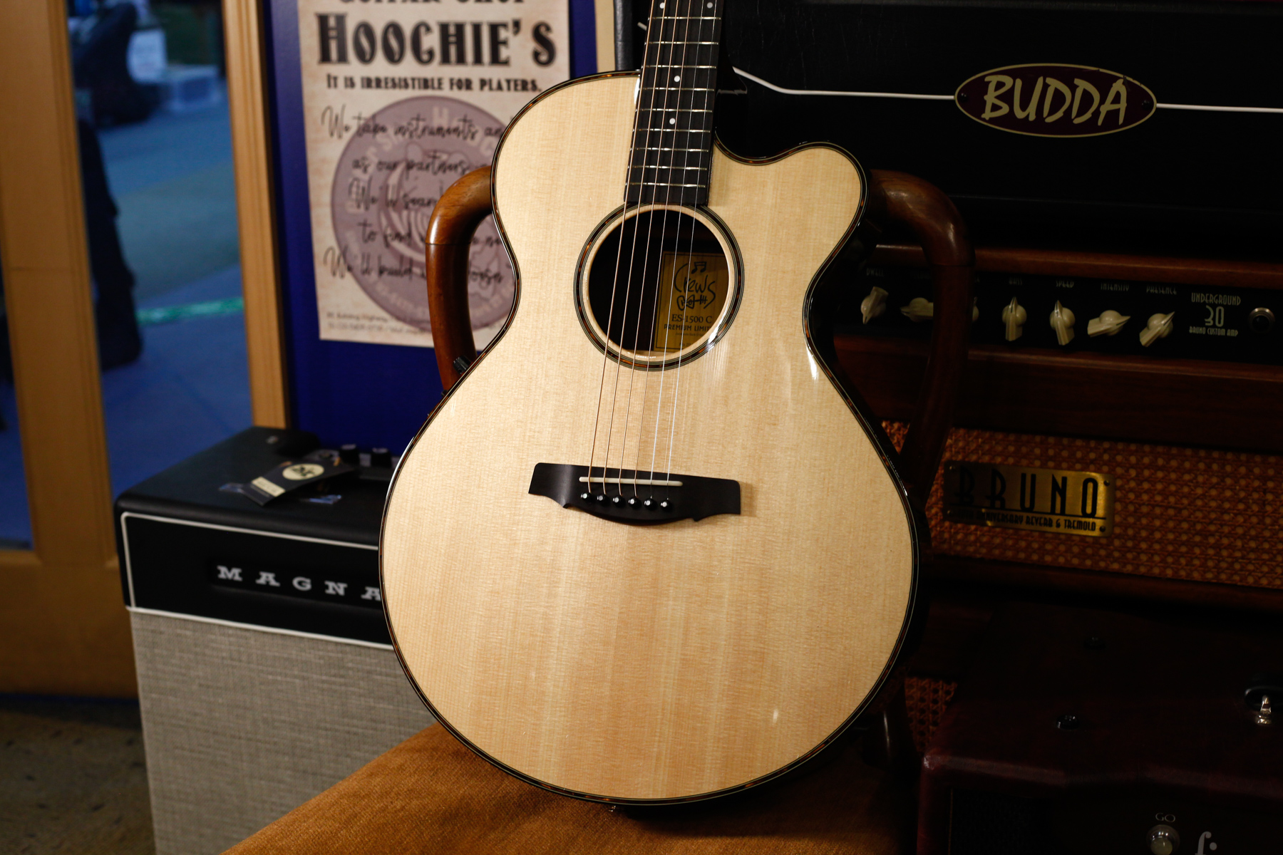 Crews ES-1500C Premium Limited Jacaranda