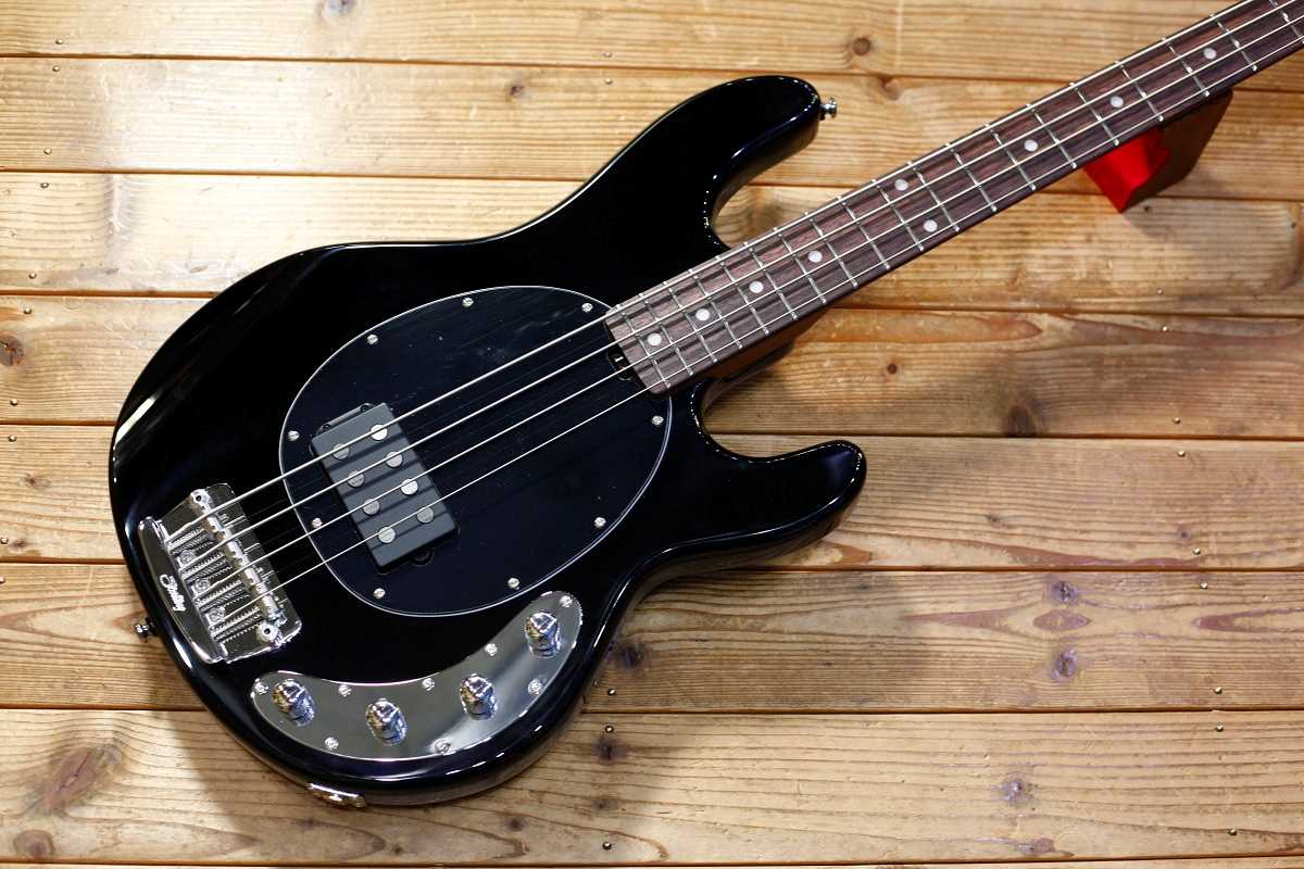 【SOLD】Sterling by MUSIC MAN STINGRAY RAY34 Black