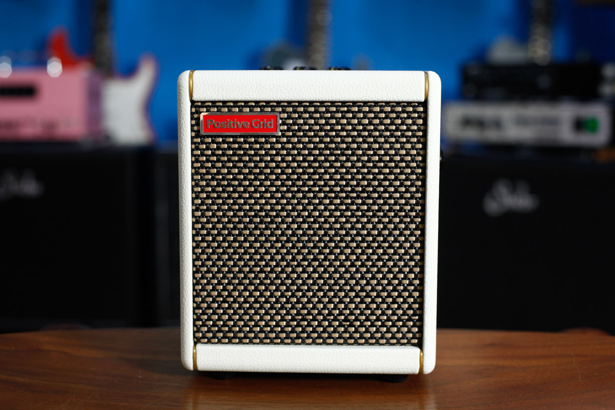 良音ホワイト】Positive Grid Spark MINI | Pearl – Guitar Shop