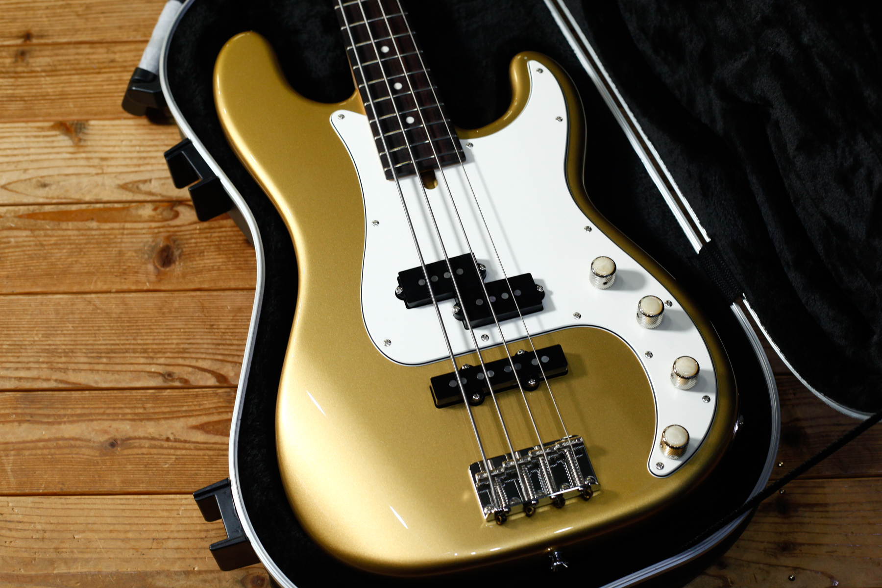Crews NPJ Active|SLG(Shoreline Gold )
