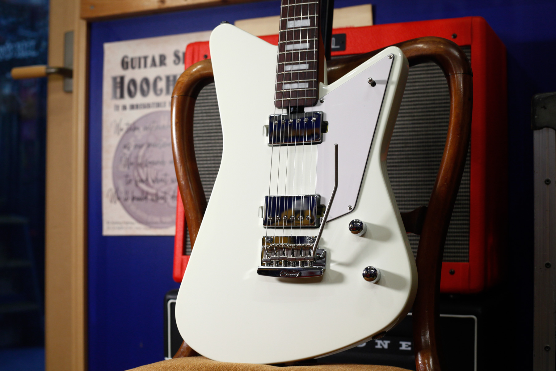 【入荷待ち】Sterling by MUSIC MAN Mariposa ｜ Imperial White