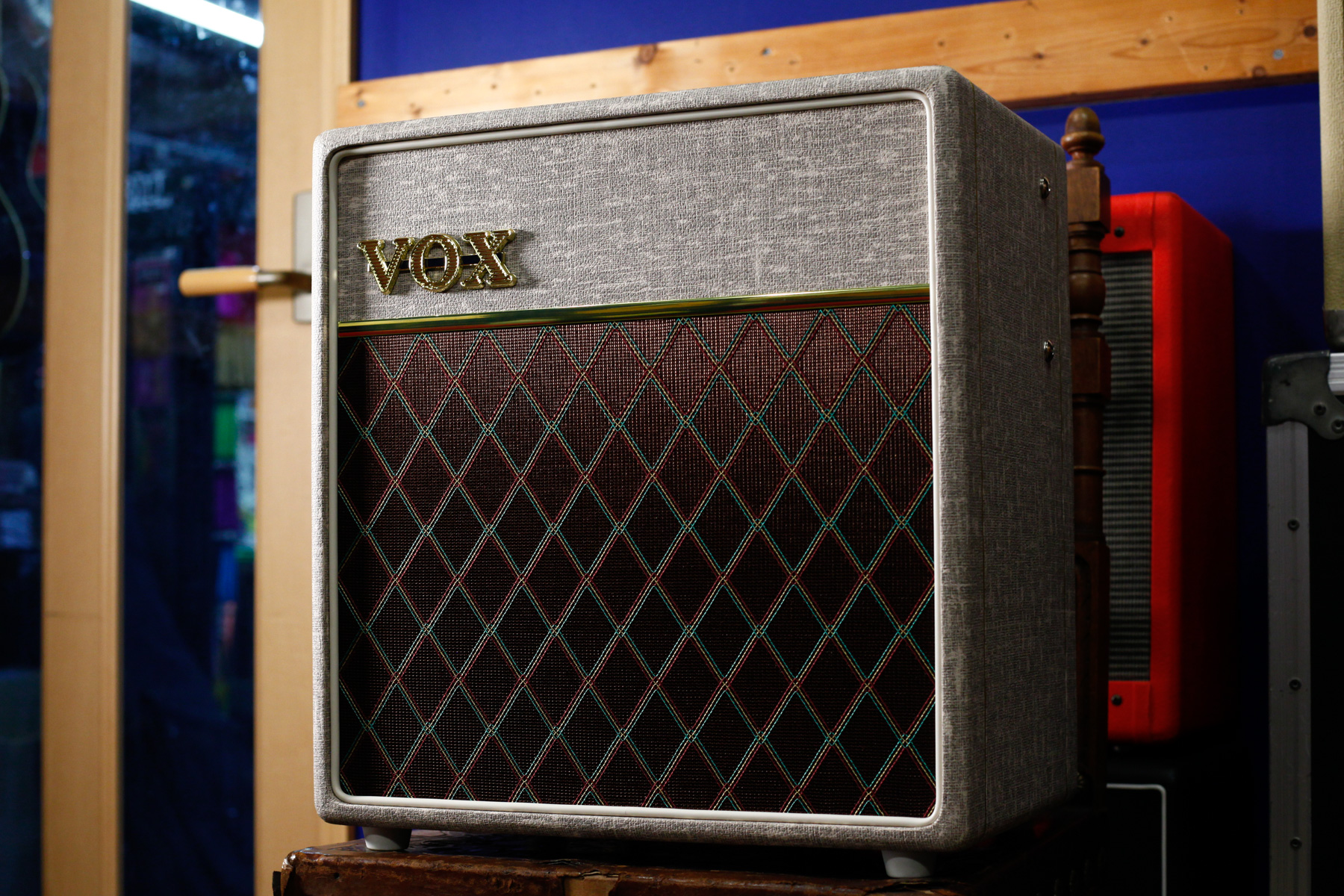 1500円のイヤリング VOX AC4C1-12 真空管 ギターアンプ | kotekservice.com