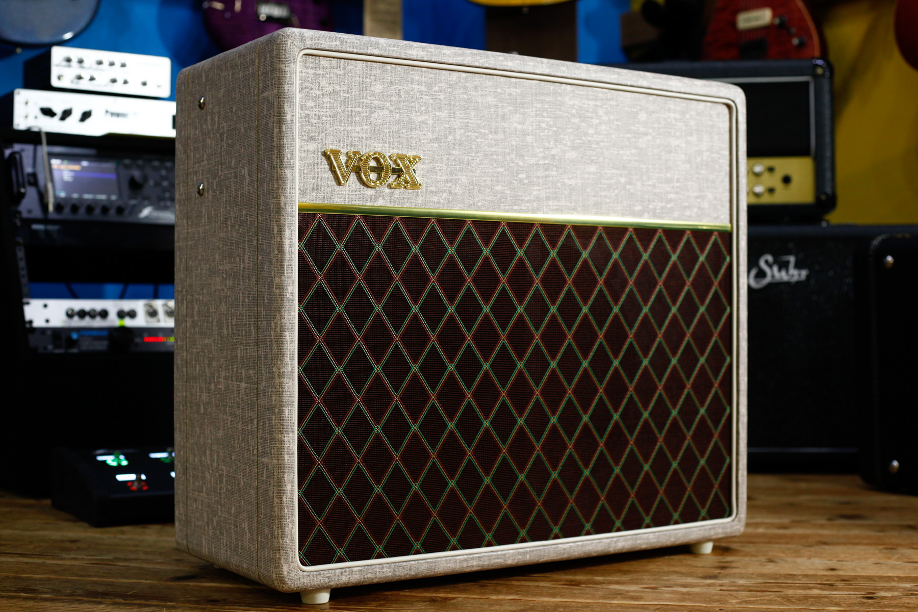 SOLD】VOX AC15 HAND-WIRED ｜ Greenback (AC15HW1) – Guitar